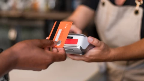 Con este m&eacute;todo te roban el dinero de tu tarjeta sin que te des cuenta