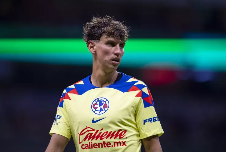 Igor Lichnovsky, América