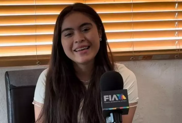 Ashley pide ayuda para una operación