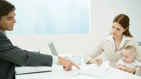 Los 5 apellidos comunes en México que significan dinero y riqueza