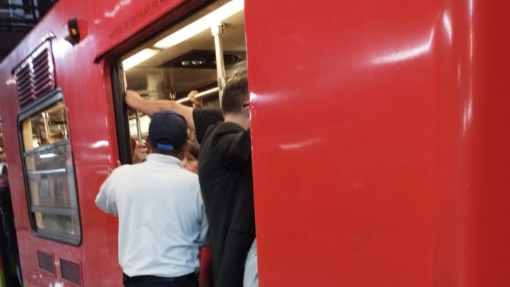 metro-cdmx-15-octubre-2024-que-pasa