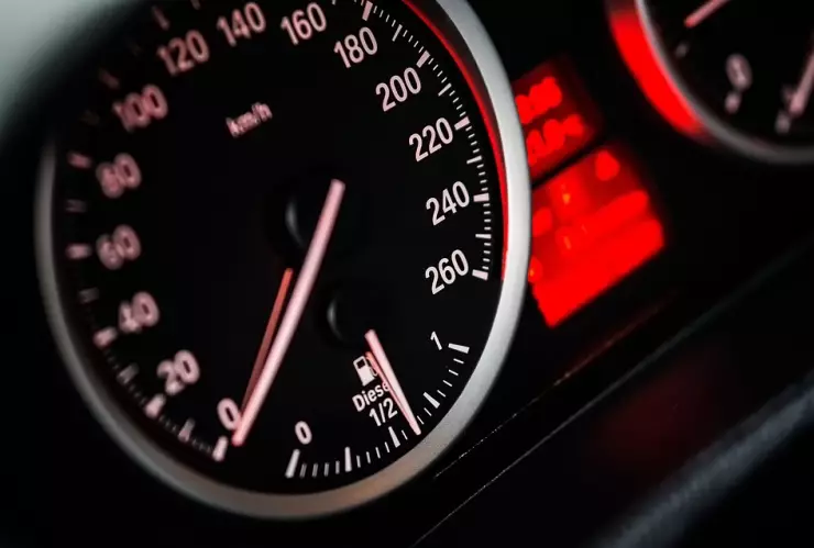 Diputados locales plantean que funcionarios tengan un día sin automóvil