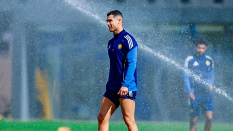 Cristiano Ronaldo en un entrenamiento con Al Nassr