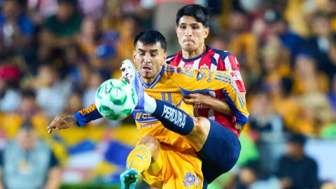 Tigres vs Chivas