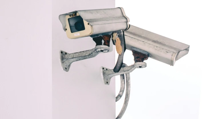 Las cámaras de seguridad estaban instaladas hasta en la recámara principal.
