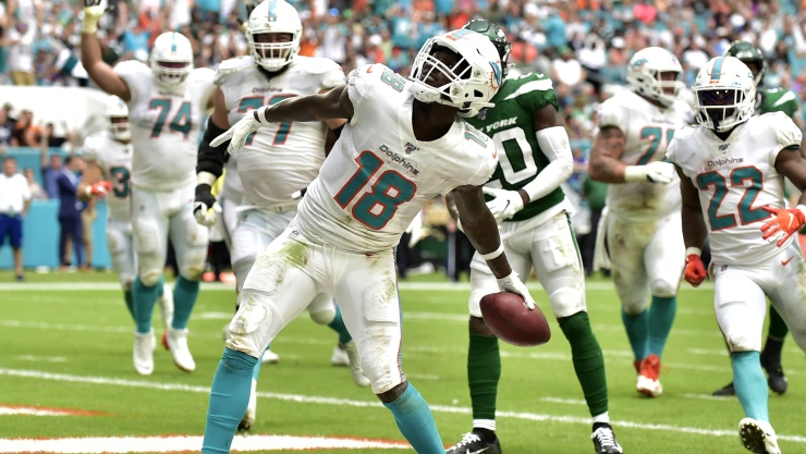 New York Jets v Miami Dolphins