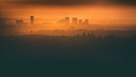Alerta por contaminación en regiones de California.png