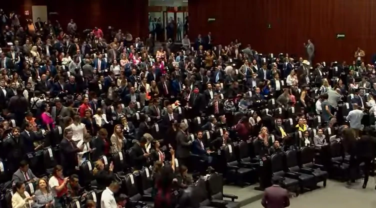 Ejército en las calles diputados 2029
