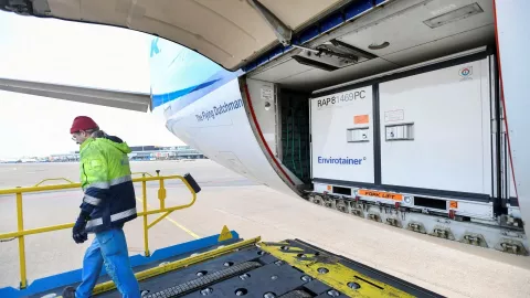 Vacuna contra Covid-19 Schiphol de Ámsterdam