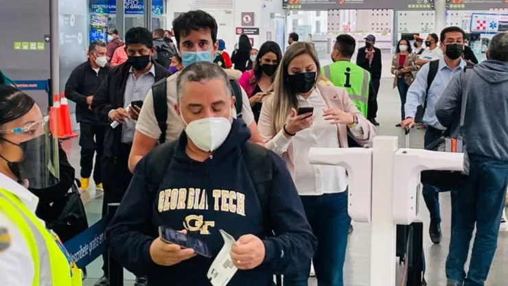 aicm turistas vacaciones