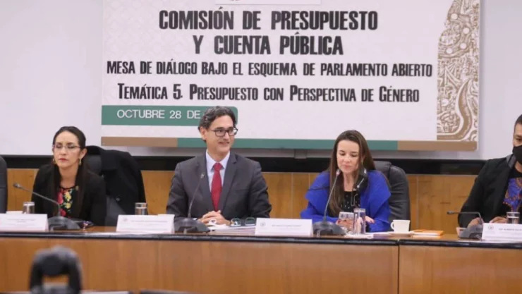 Comisión de Presupuesto avala PEF 2022; pasa al pleno de San Lázaro
