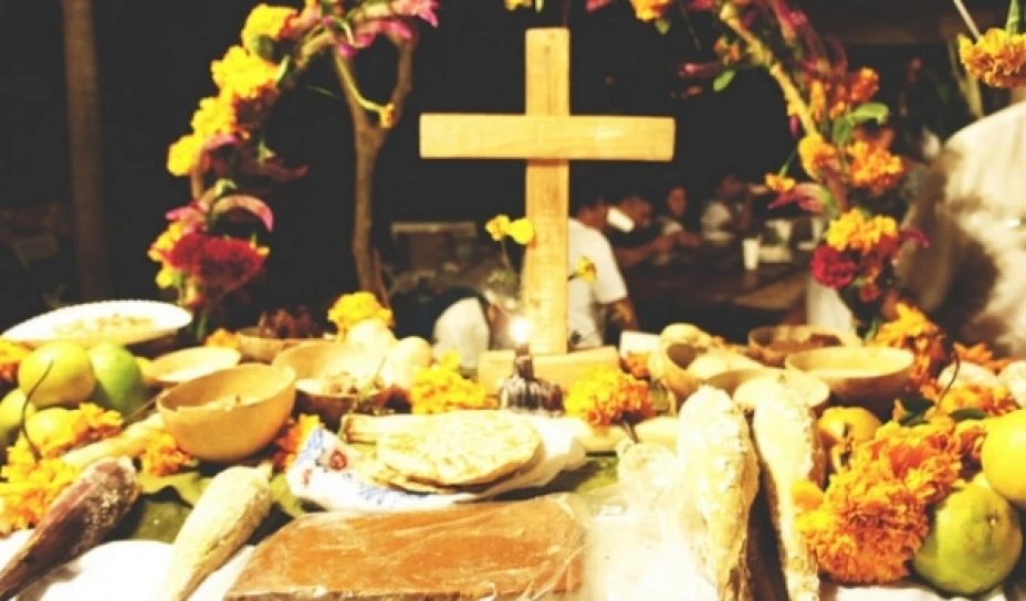 Para este Día de Muertos, checa lo que no puede faltar en tu ofrenda