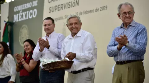 El presidente AMLO durante una de sus visitas a Badiraguato
