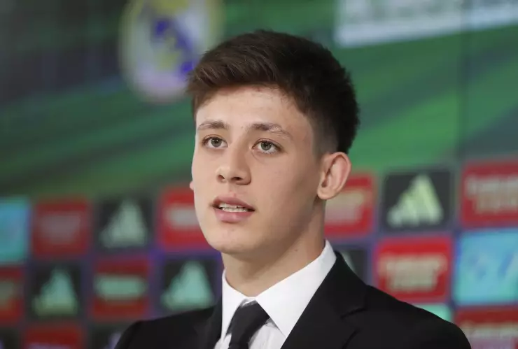 Arda Guler firma por el Real Madrid