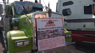 Transportistas bloquean carreteras en Hidalgo.png
