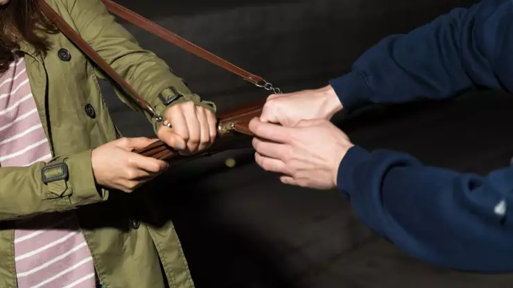 Asaltan a mujer en Vista Hermosa, Cuernavaca.