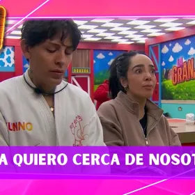 Manelyk ya no quiere a Mónica en su grupo