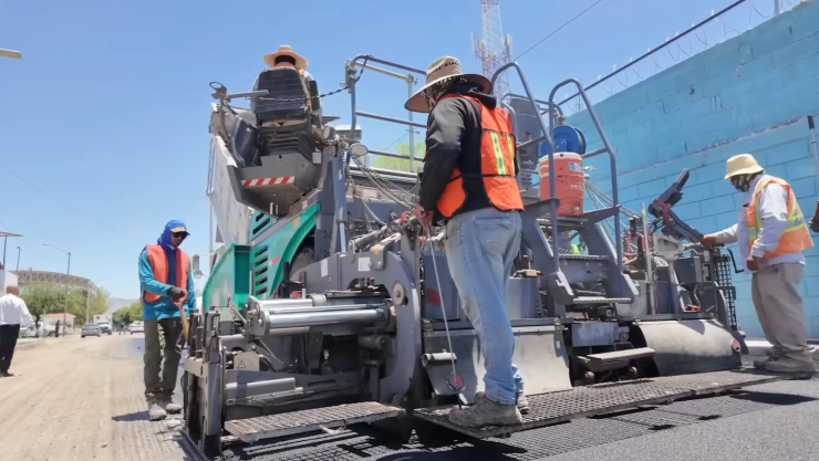 Realizan pavimentación de la calle Siglo de Torreón en Gómez Palacio