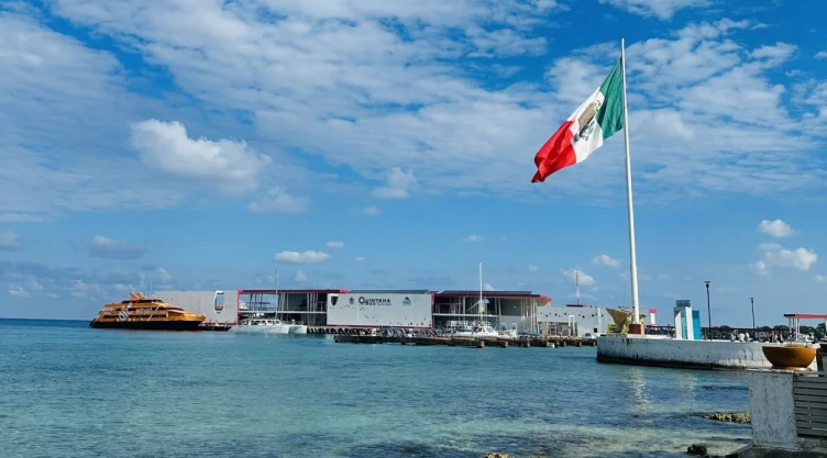 reanudan-servicio-ferris-cozumel-playa-del-carmen-mejora-del-clima