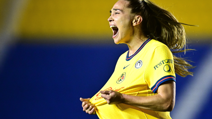 Irene Guerrero festeja gol con Am&eacute;rica Femenil