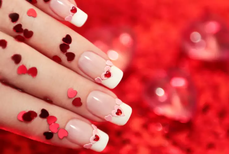 Uñas San Valentín 2025