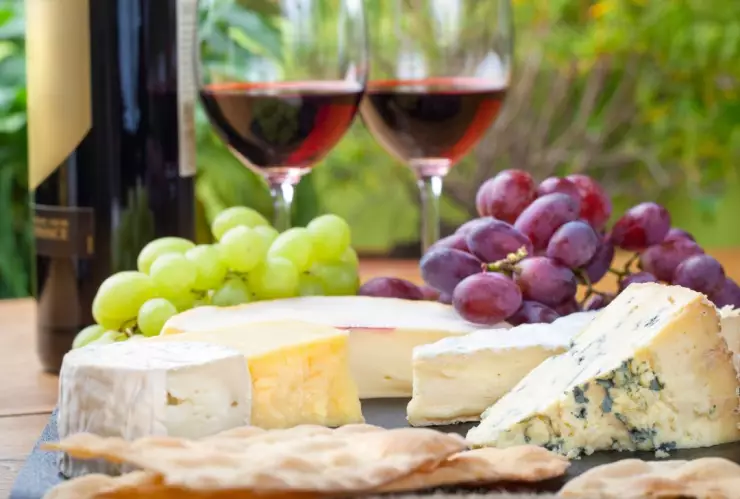 En la Ciudad de México se llevará a cabo una cata de vino y quesos en una exposición sobre Querétaro