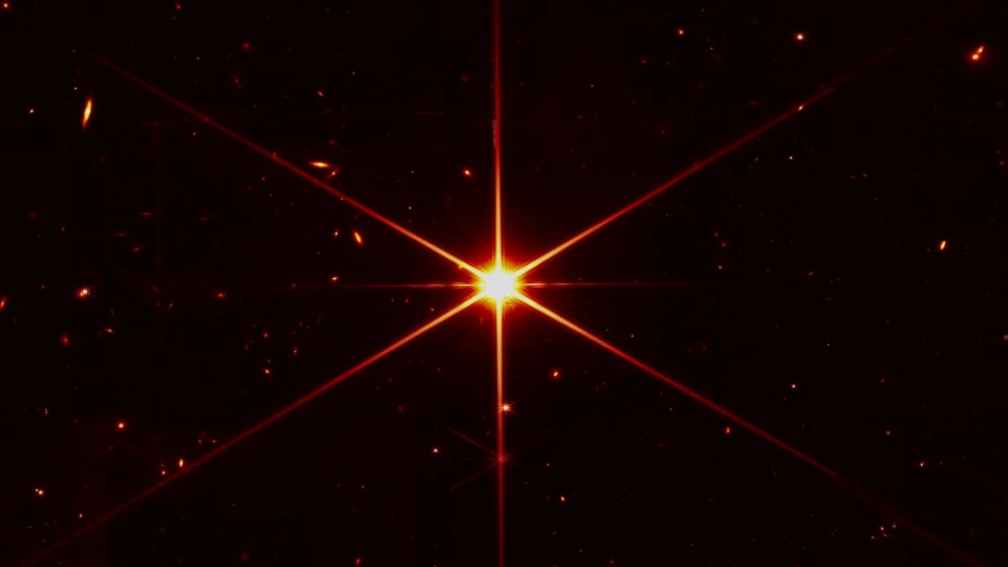 Estrella 2MASS J17554042+6551277 con galaxias y estrellas.