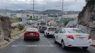 congestión vial en Querétaro.jpg
