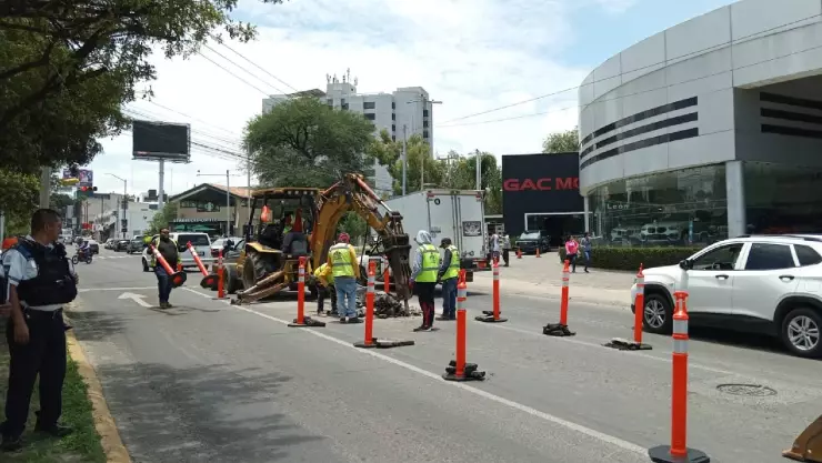 Obras en Juan Alonso de Torres y Campestre León, Guanajuato