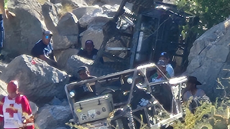 Muere mujer tras volcadura de RZR en TrepaChanga
