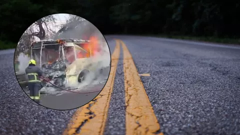 se quema autobús en la Méxio Querétaro 1.jpg