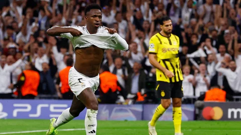 Vinícius festeja gol ante Dortmund