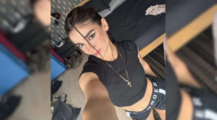 Alana Flores