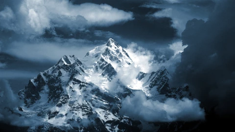 Vista panorámica de la montaña Nanga Parbat de Pakistán.