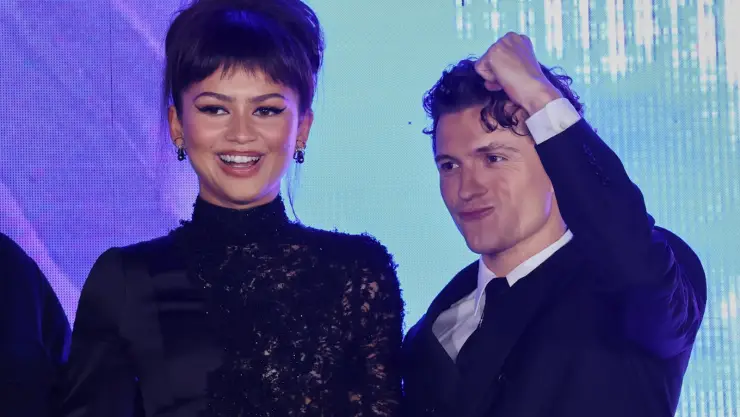 Cómo pedir el corte de fleco de Zendaya que lució durante la alfombra roja de Spider-Man en la Ciudad de México
