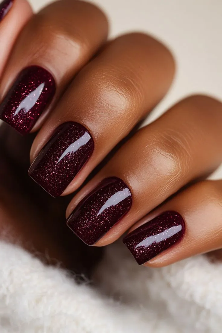 Uñas rojas sencillas