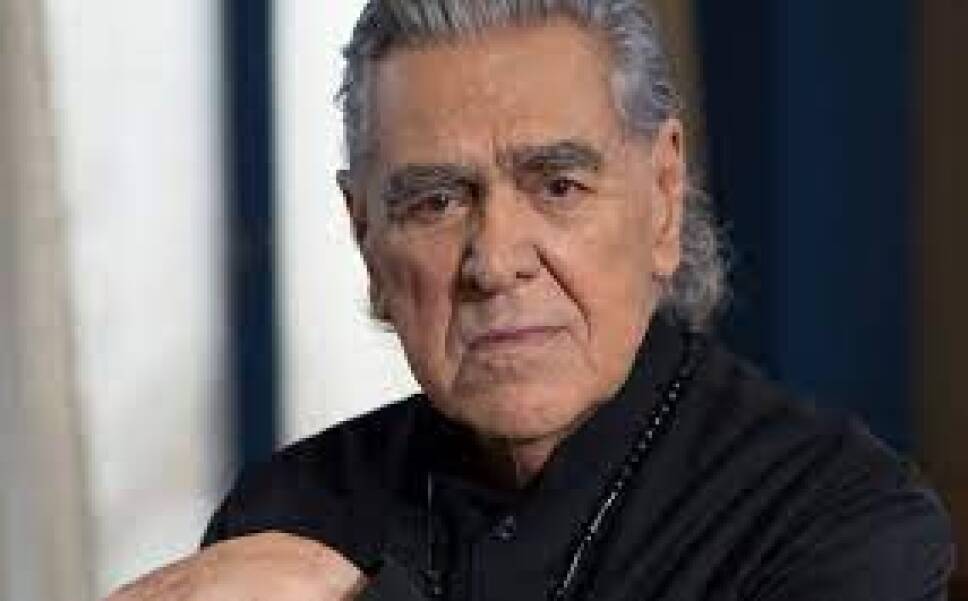 Eric del castillo famoso antivacuna