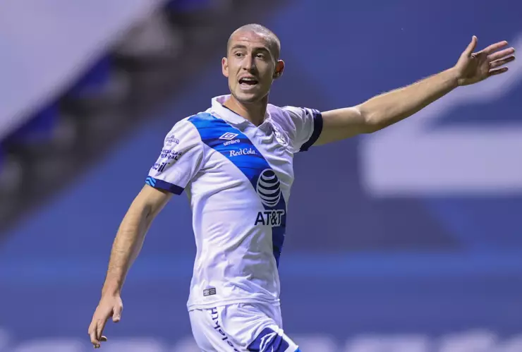 Santiago Ormeño con el Puebla