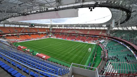 En Rusia habr&aacute; p&uacute;blico en los partidos de la Liga Premier