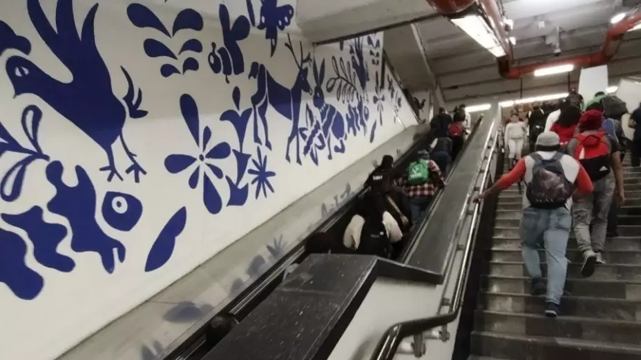 Escaleras Metro CDMX