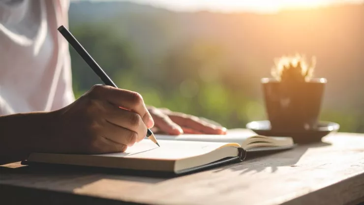 Esto significa que una persona tenga la letra chiquita al escribir, según la psicología