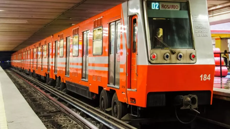 Metro CDMX hoy lunes 1 de diciembre Marcha EN VIVO retrasos