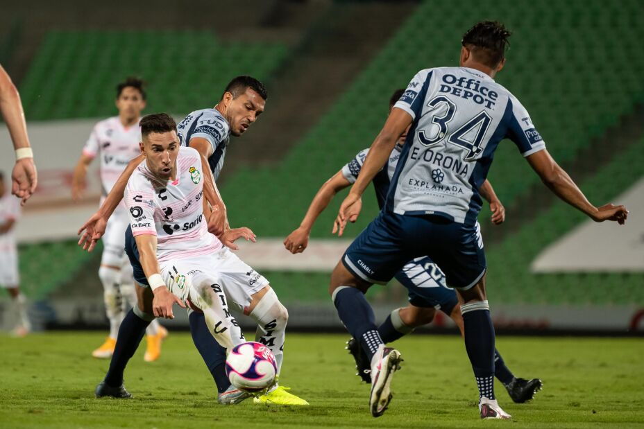 ¡Santos y Pachuca se dividen puntos!