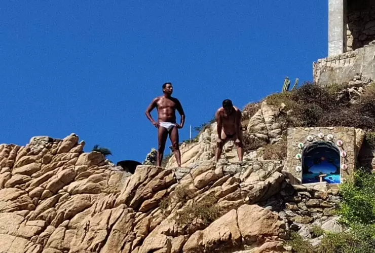 Clavadista quebrada.jpg