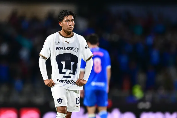 Víctor Arteaga suma minutos de menor para Pumas