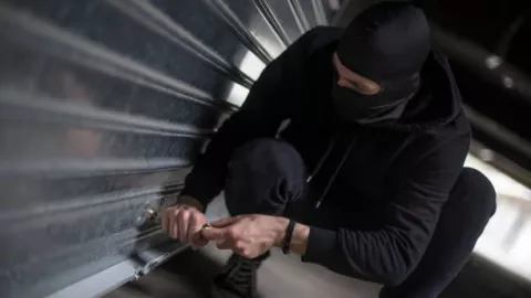 Extorsión, principal delito contra negocios en México en 2021: Inegi