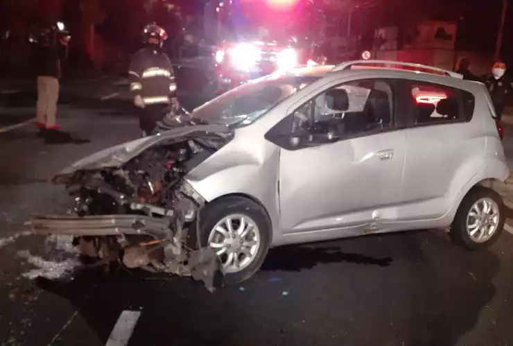 Choque contra árbol Azcapotzalco.jpeg