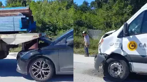 Se registra accidente entre varios vehículos a la entrada de Playa del Carmen; VIDEO.jpg