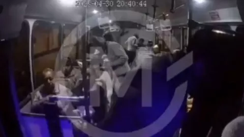 Cuatro encapuchados armados asaltaron un transporte público en Puebla