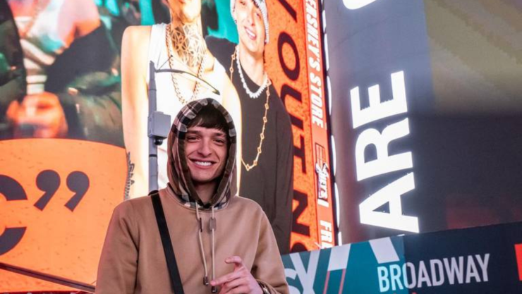 El cantante de La Doble P, mejor conocido como Peso Pluma.